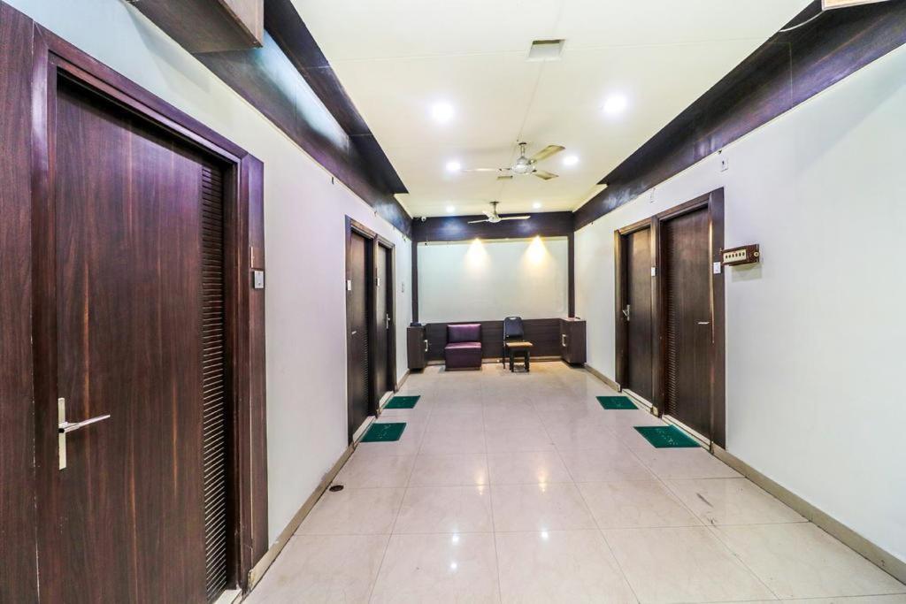 Hotel Sartaj Λουντιάνα Εξωτερικό φωτογραφία