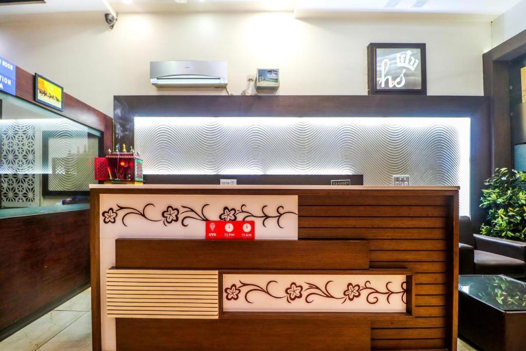 Hotel Sartaj Λουντιάνα Εξωτερικό φωτογραφία